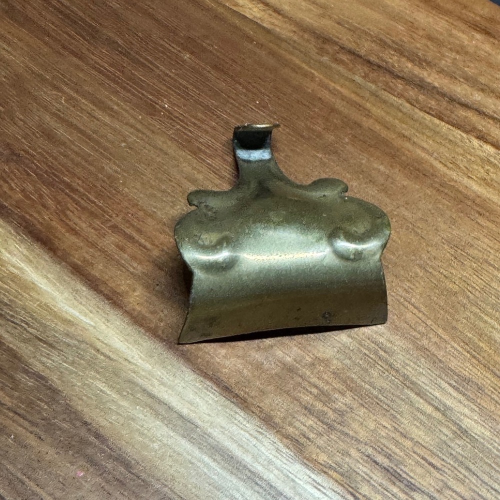 Antique Brass Picture Rail Hook Ornate Scroll Gallery Art Hanging Hardware